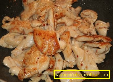 Пилешко филе в сметанов сос във фурната: месо